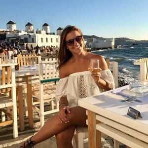 Meet your Posher, Natalie